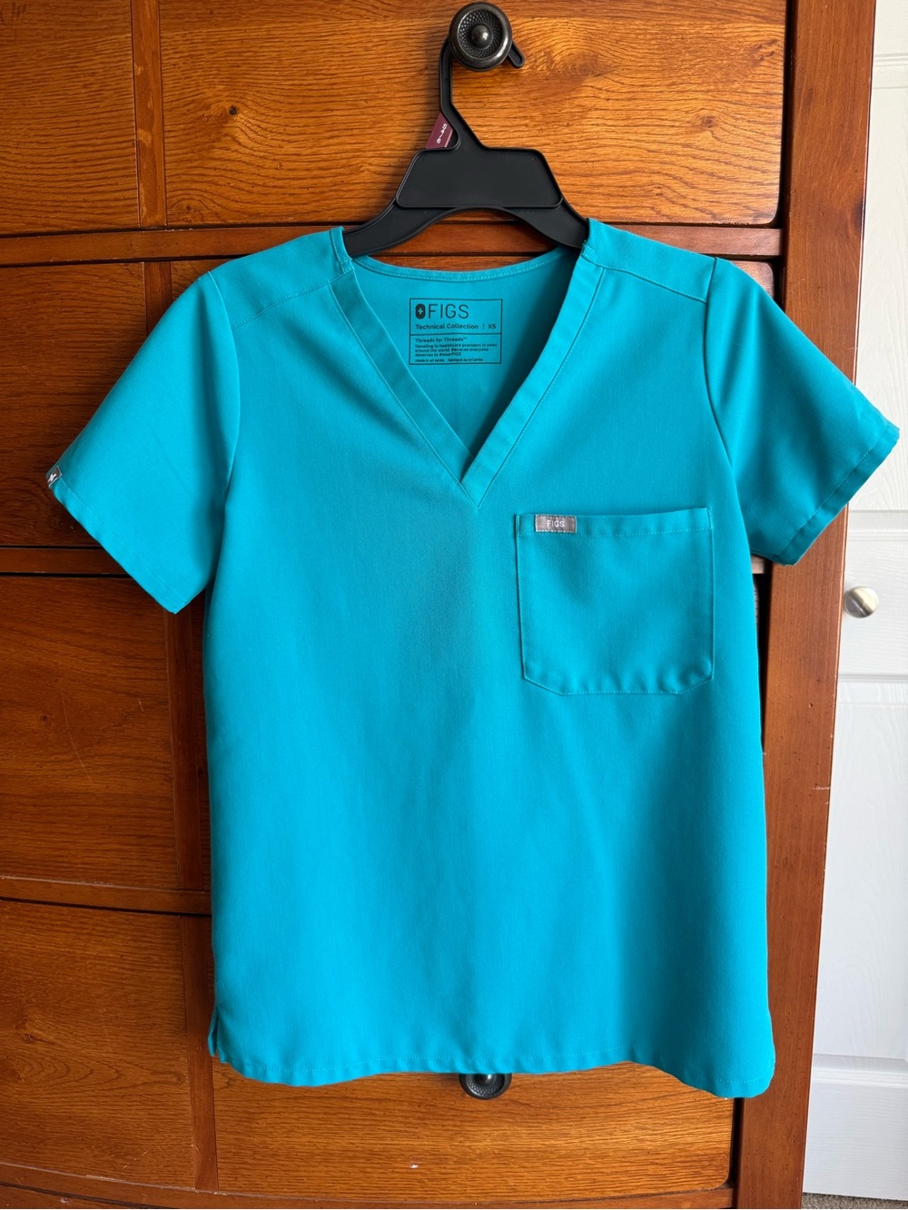 FIGS Catarina Scrub Top Teal XS Women’s